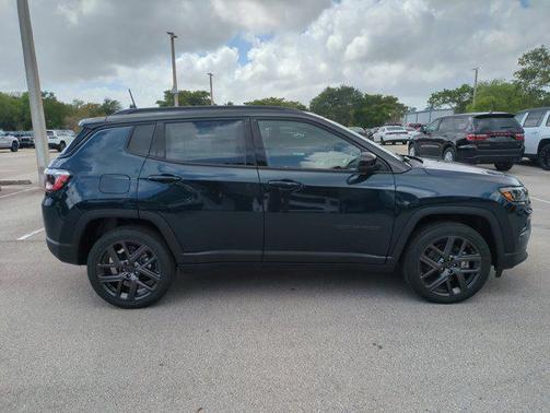 Fathom Blue Pearl Coat 2026 Jeep Compass Limited