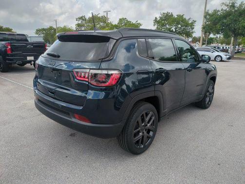 Fathom Blue Pearl Coat 2026 Jeep Compass Limited