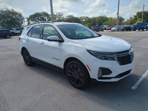 Summit White 2022 Chevrolet Equinox AWD RS