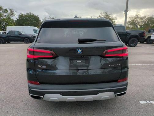 2022 BMW X5 PHEV xDrive45e
