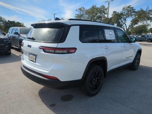 2025 Jeep Grand Cherokee L Altitude