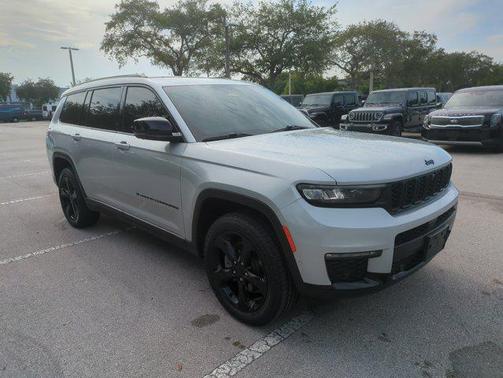 2023 Jeep Grand Cherokee L Limited
