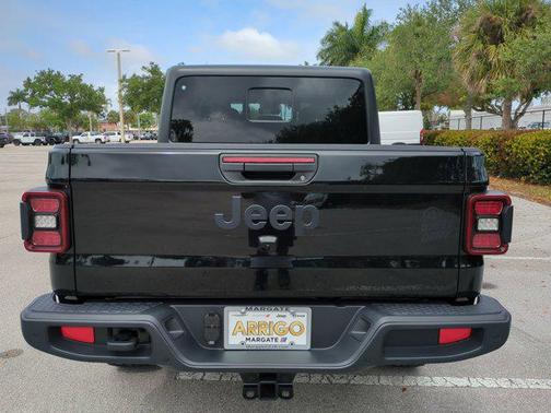 2025 Jeep Gladiator Willys