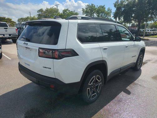Bright White Clearcoat 2026 Jeep Cherokee Limited