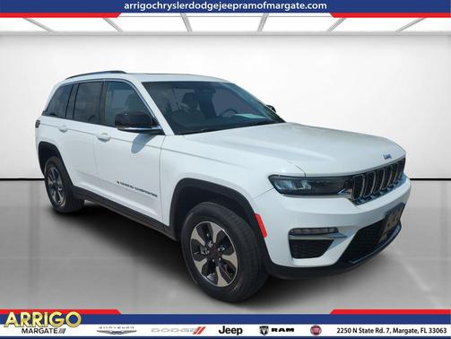 Bright White Clearcoat 2024 Jeep Grand Cherokee 4xe Base