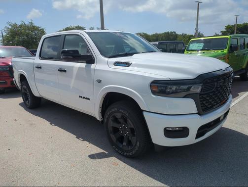 Bright White Clearcoat 2026 RAM 1500 Big Horn/Lone Star