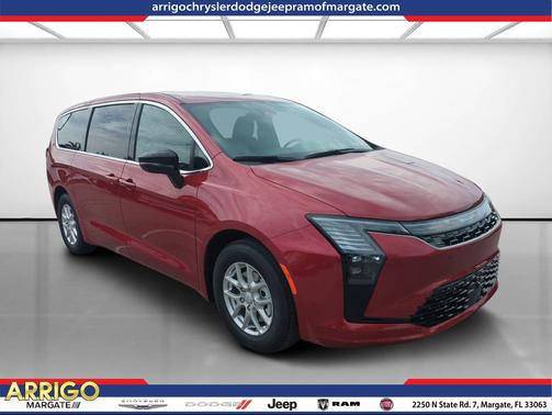Red Hot Pearlcoat 2027 Chrysler Pacifica L