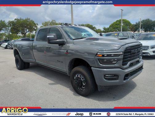 Ceramic Gray Clearcoat 2026 RAM 3500 Laramie Crew Cab 4x4 8' Box