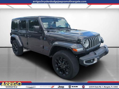 Granite Crystal Metallic Clearcoat 2025 Jeep Wrangler 4xe Sahara