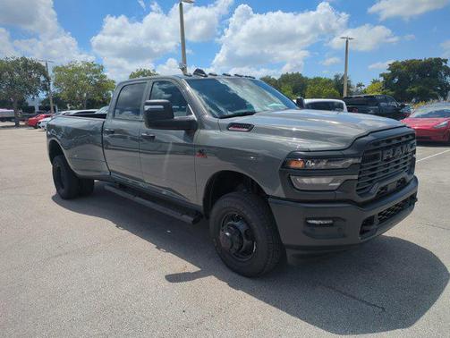 Ceramic Gray Clearcoat 2026 RAM 3500 Tradesman Crew Cab 4x4 8' Box