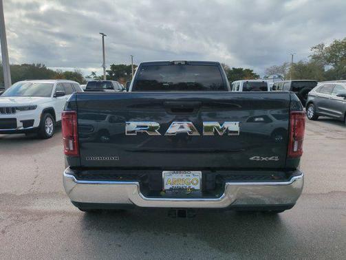2026 RAM 3500 Big Horn Crew Cab 4x4 8' Box