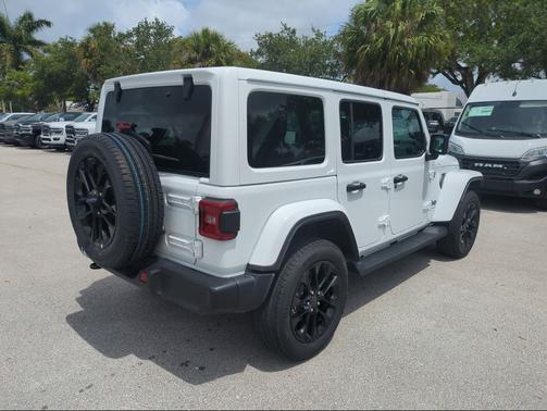 Bright White Clearcoat 2025 Jeep Wrangler 4xe Sahara