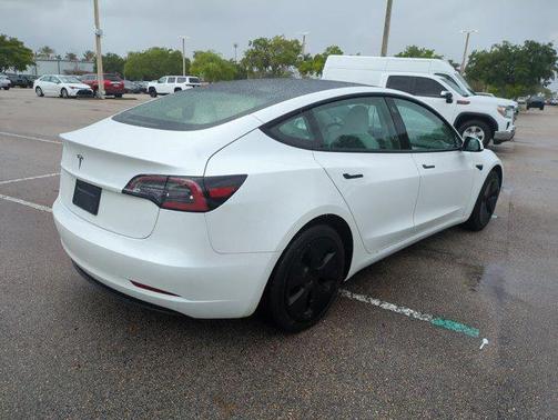 2023 Tesla Model 3 Standard Range