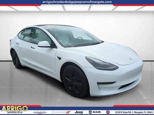 2023 Tesla Model 3 Standard Range