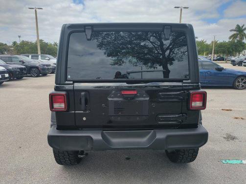 Black Clearcoat 2020 Jeep Wrangler Unlimited Sport