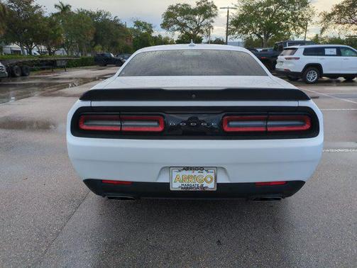 2016 Dodge Challenger R/T Scat Pack