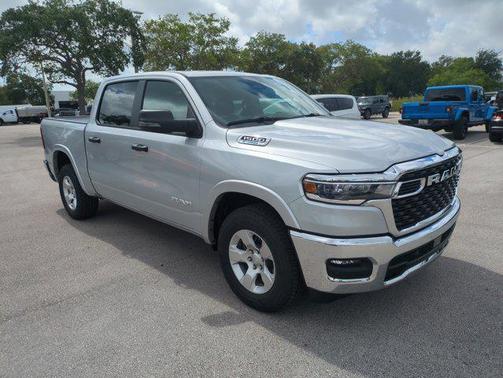 Silver Zynith 2026 RAM 1500 Big Horn/Lone Star