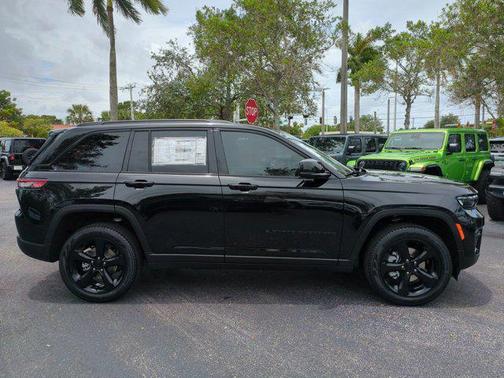 2025 Jeep Grand Cherokee Limited X