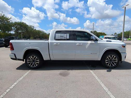 2025 RAM 1500 Limited