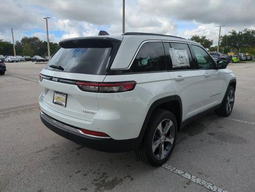 2025 Jeep Grand Cherokee Limited X