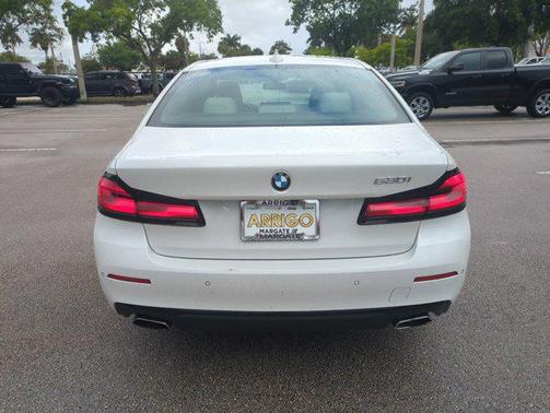 Mineral White Metallic 2021 BMW 530 530i