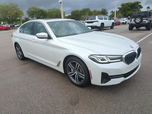 Mineral White Metallic 2021 BMW 530 530i