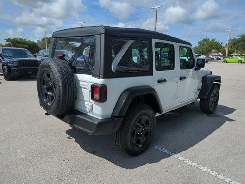 2025 Jeep Wrangler Sport