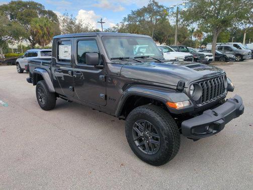 2026 Jeep Gladiator Sport S