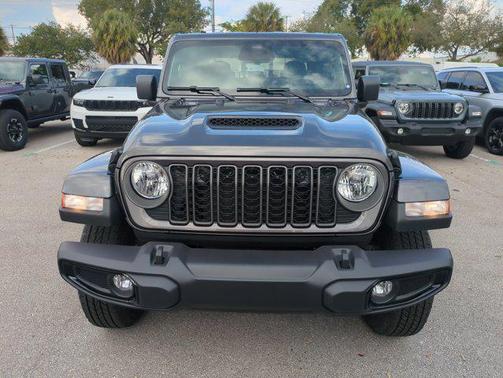 2026 Jeep Gladiator Sport S