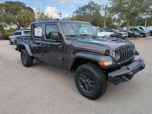 2026 Jeep Gladiator Sport S