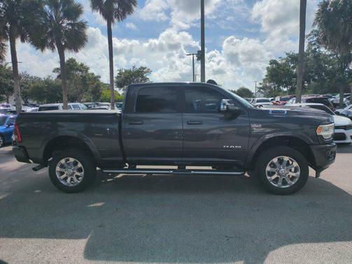 Granite Crystal Metallic Clearcoat 2022 RAM 2500 Laramie Crew Cab 4x4 6'4' Box