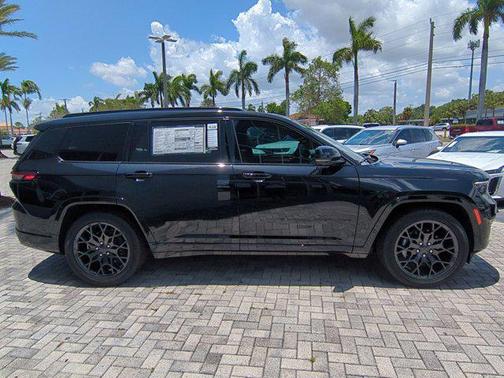 2025 Jeep Grand Cherokee L Summit Reserve