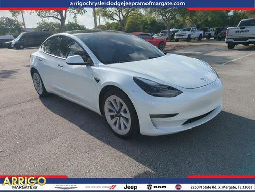 2021 Tesla Model 3 Standard Range Plus