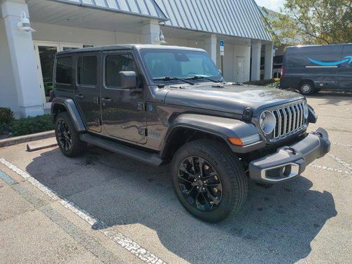 2025 Jeep Wrangler 4xe Sahara