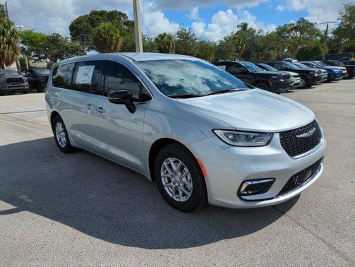 2026 Chrysler Pacifica L