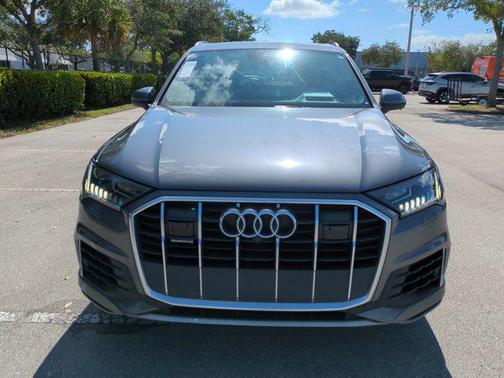 2021 Audi Q7 55 Prestige