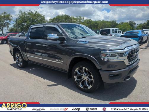 Granite Crystal Metallic Clearcoat 2022 RAM 1500 Limited