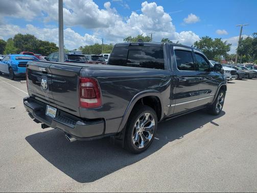 Granite Crystal Metallic Clearcoat 2022 RAM 1500 Limited