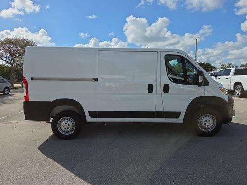 2026 RAM ProMaster 1500 Low Roof