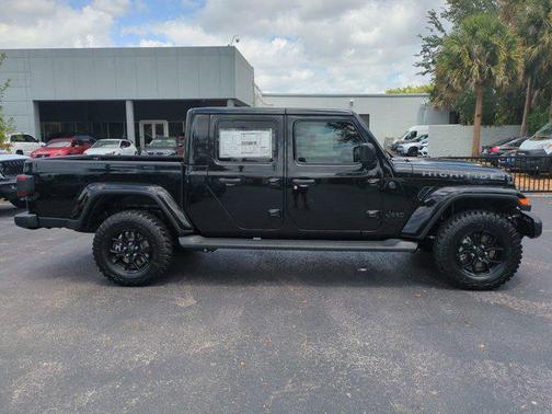 2025 Jeep Gladiator High Tide