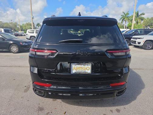 2025 Jeep Grand Cherokee L Summit Reserve