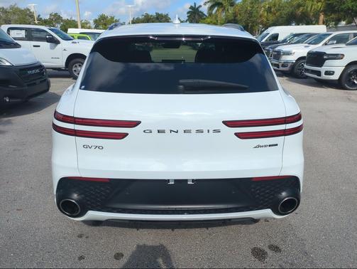 Alta White 2025 Genesis GV70 3.5T AWD Sport