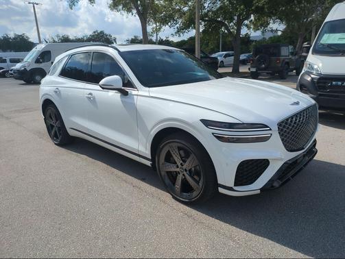 Alta White 2025 Genesis GV70 3.5T AWD Sport
