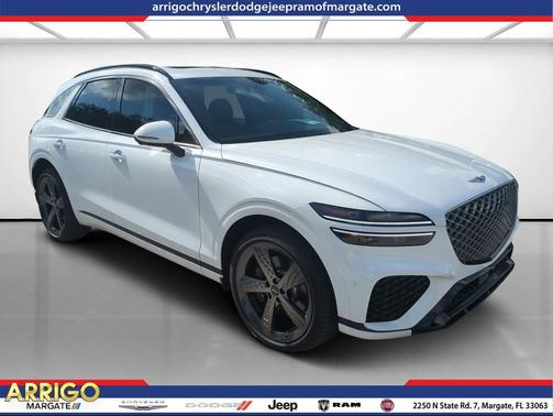 Alta White 2025 Genesis GV70 3.5T AWD Sport
