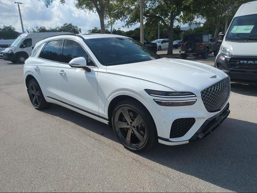 Alta White 2025 Genesis GV70 3.5T AWD Sport