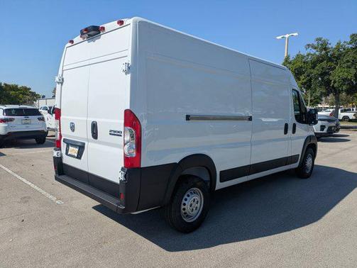 Bright White Clearcoat 2026 RAM ProMaster 2500 Tradesman