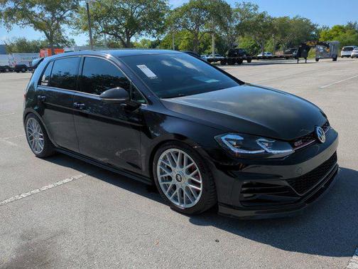 2019 Volkswagen Golf GTI 2.0T S 4-Door