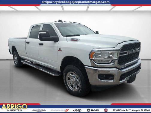Bright White Clearcoat 2024 RAM 2500 Tradesman Crew Cab 4x4 8' Box