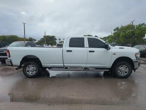 Bright White Clearcoat 2024 RAM 2500 Tradesman Crew Cab 4x4 8' Box