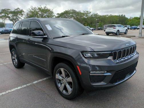 2022 Jeep Grand Cherokee Limited X